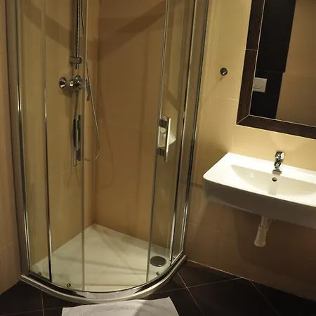 ゲストハウス Barunka